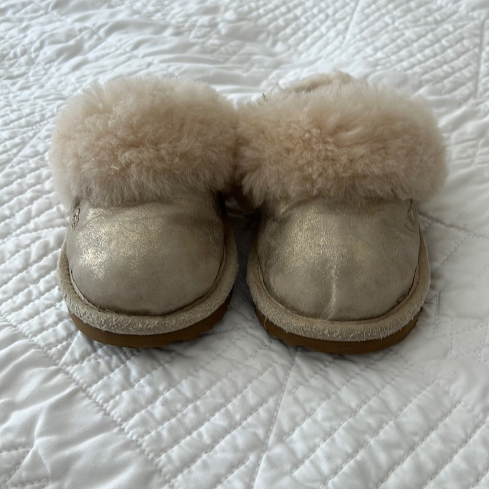 Girls Gold Ugg Slippers
